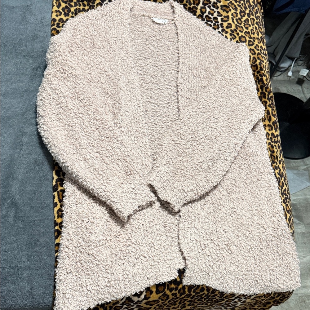 Love Riche Cream Textured Cardigan